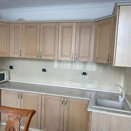 Lindita Apartmán *